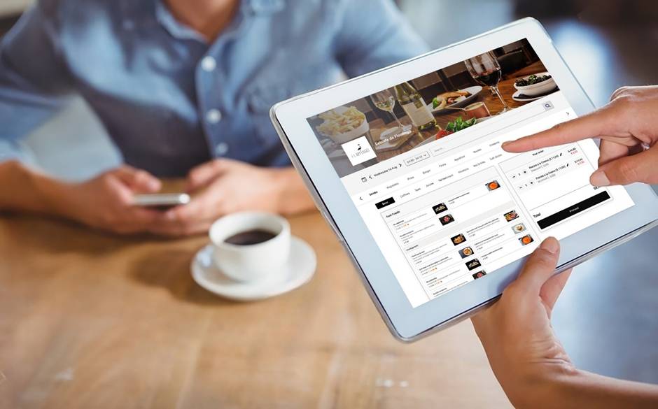How restaurants receive orders when customers order from the subdomain